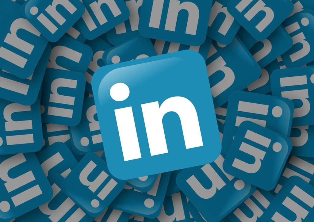 10 Amazing tips for branding on LinkedIn